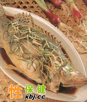 女人愛自己，每周就吃兩條魚