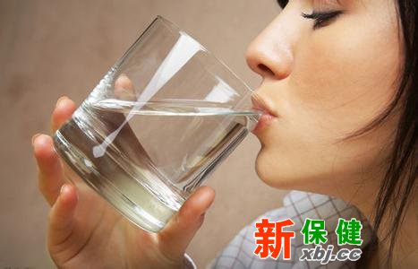 多喝水