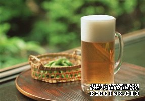 警惕十種情況下不宜喝啤酒