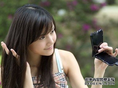 對抗頭發(fā)油膩的方法