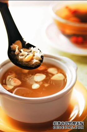 食物顏色與營養成分無關